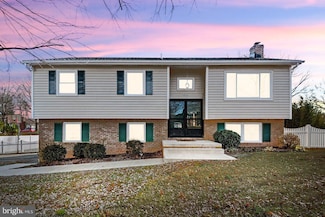 5822 Up a Way Dr, Fredericksburg, VA 22407