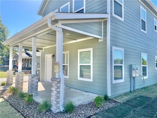 506 Park St Unit B, Springdale, AR 72764