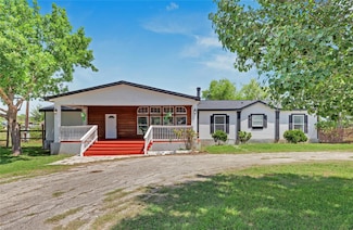 313 Rolling Meadows Ln, Kyle, TX 78640