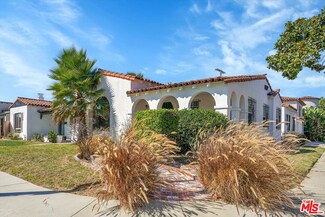 1031 W 82nd St, Los Angeles, CA 90044
