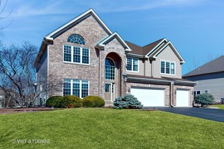 3550 Wintergreen Terrace, Algonquin, IL 60102
