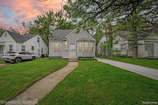 19352 Margareta St, Detroit, MI 48219