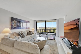 2000 Island Blvd Unit 808, Aventura, FL 33160