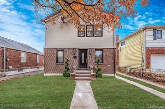 89 Hunnewell Ave, Elmont, NY 11003