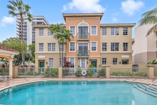 2069 S Ocean Dr Unit TH13, Hallandale Beach, FL 33009