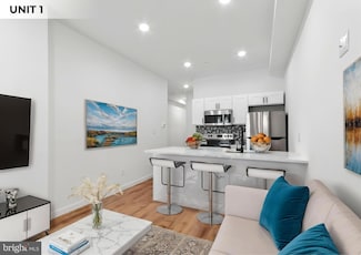 1150 S 52nd St, Philadelphia, PA 19143