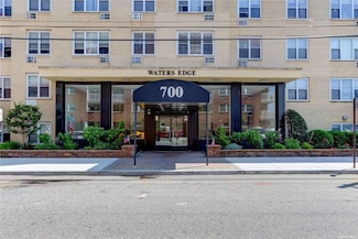 700 Shore Rd Unit 2Cc, Long Beach, NY 11561