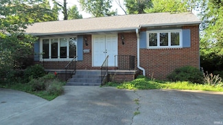 1517 E Maxwell Ln, Bloomington, IN 47401