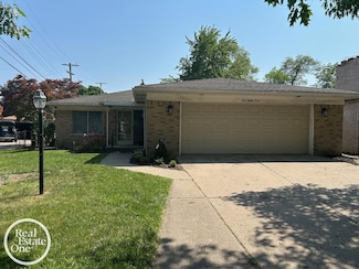 483 Allard Ave, Grosse Pointe Farms, MI 48236