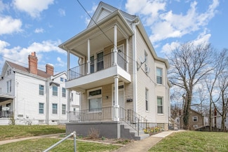 1030 Seton Ave, Cincinnati, OH 45205