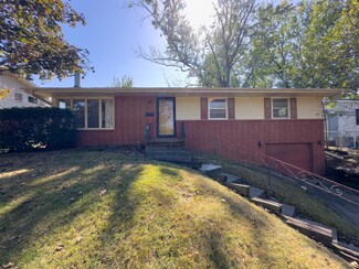 3008 Aurora Ave, Des Moines, IA 50310