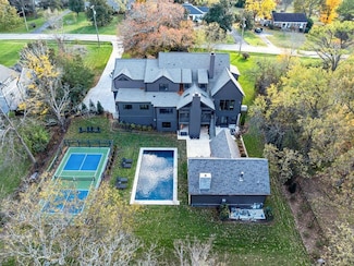 910 Robertson Academy Rd, Nashville, TN 37220