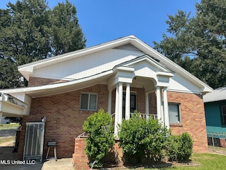 305 Florida Ave, Ferriday, LA 71334