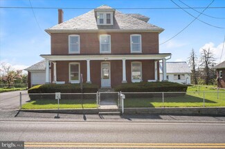 13608 Maugansville Rd, Hagerstown, MD 21740
