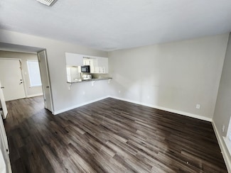 517 5th St Unit D, Humble, TX 77338