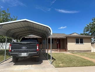 1405 Emerson Ave, Mc Camey, TX 79752