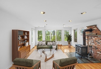 94 Clinton Rd, East Weymouth, MA 02189