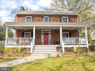 4737 11th St N, Arlington, VA 22205