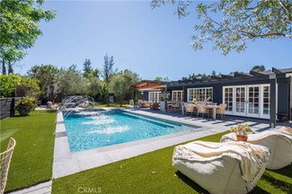 5910 Pat Ave, Woodland Hills, CA 91367