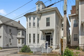 46 Linden St, Lowell, MA 01852