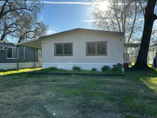 17604 E Kings Canyon Rd Unit 33, Sanger, CA 93657