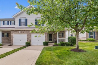 4976 Hurstborough Ct, Hazelwood, MO 63042