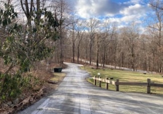 26 Coleman Rd, Philipstown, NY 10524