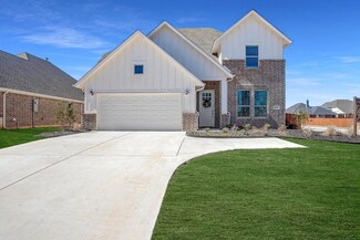 449 Smith Rd, Springtown, TX 76082