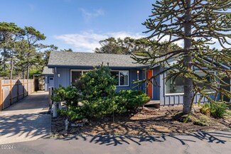 5890 El Mar Ave, Lincoln City, OR 97367