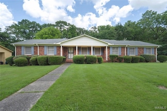 2700 39th Ct, Tuscaloosa, AL 35401