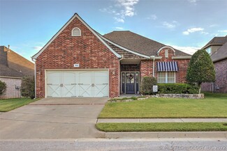 3961 N Narcissus Ave, Broken Arrow, OK 74012