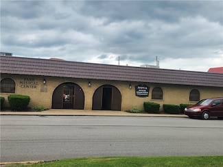 215 E 1st Ave, Tarentum, PA 15084