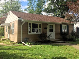 106 Carr Ct, Mount Morris, IL 61054