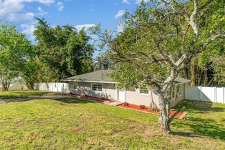420 1st St, Ocoee, FL 34761