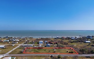 628 3rd St, Bayside, TX 78340