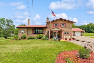 211 Furnace Ln, New Florence, PA 15944