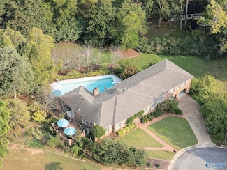 303 Ormond Cir SE, Huntsville, AL 35801