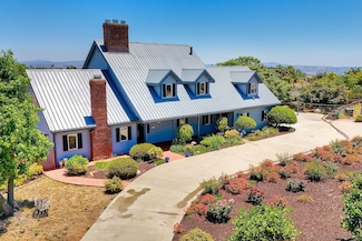 2511 Via Rancheros, Fallbrook, CA 92028