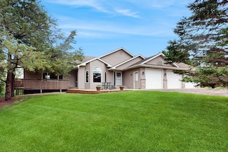 7335 Woodland Trail, Rockford, MN 55373