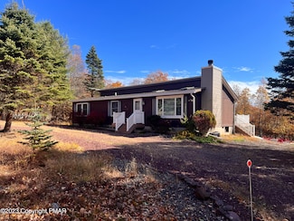 312 Midland Ct, Albrightsville, PA 18210