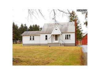 6703 Middletown Rd, New Middletown, OH 44442