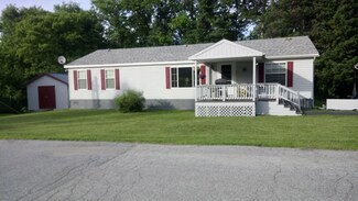 26 Thomas St, Barre, VT 05641