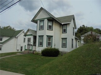 403 Center St, Syracuse, NY 13209