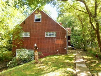 211 Chestnut St, Pittsburgh, PA 15218