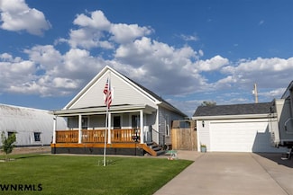 207 S Oak St, Kimball, NE 69145