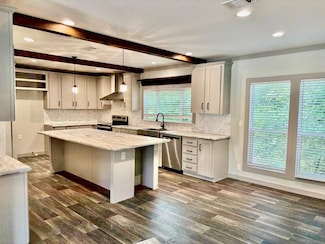 6157 Cheyenne Trail, Mabank, TX 75156