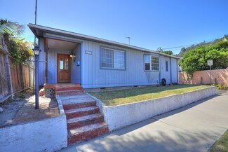 921 W Sola St, Santa Barbara, CA 93101