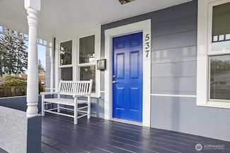 537 Smithers Ave S, Renton, WA 98057