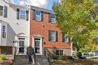 6760 158th St W, Saint Paul, MN 55124