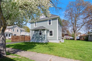 248 West Ave, Newark, NY 14513